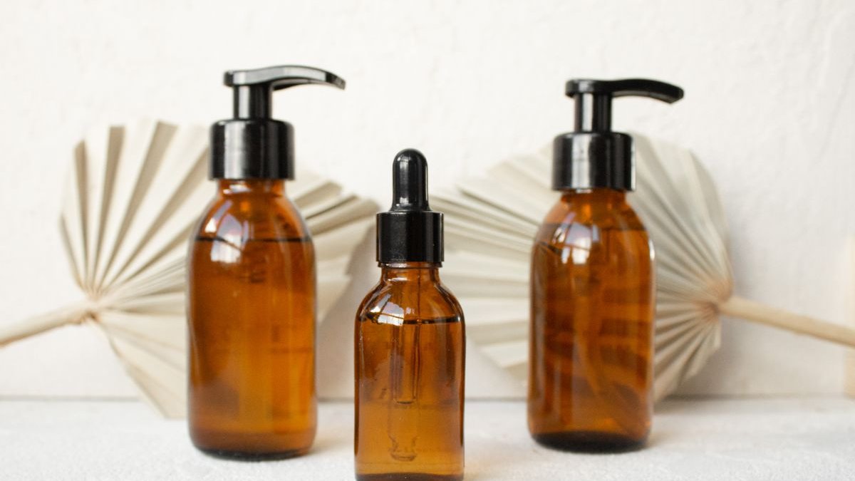 Sensitive Skin Minimalist 3-Step Routine
